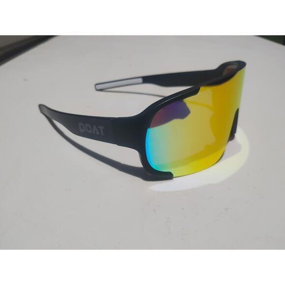 POAT Brand Unisex Sunglasses Multicolor Lense Black Frame Tented Great Condition - Picture 3 of 6